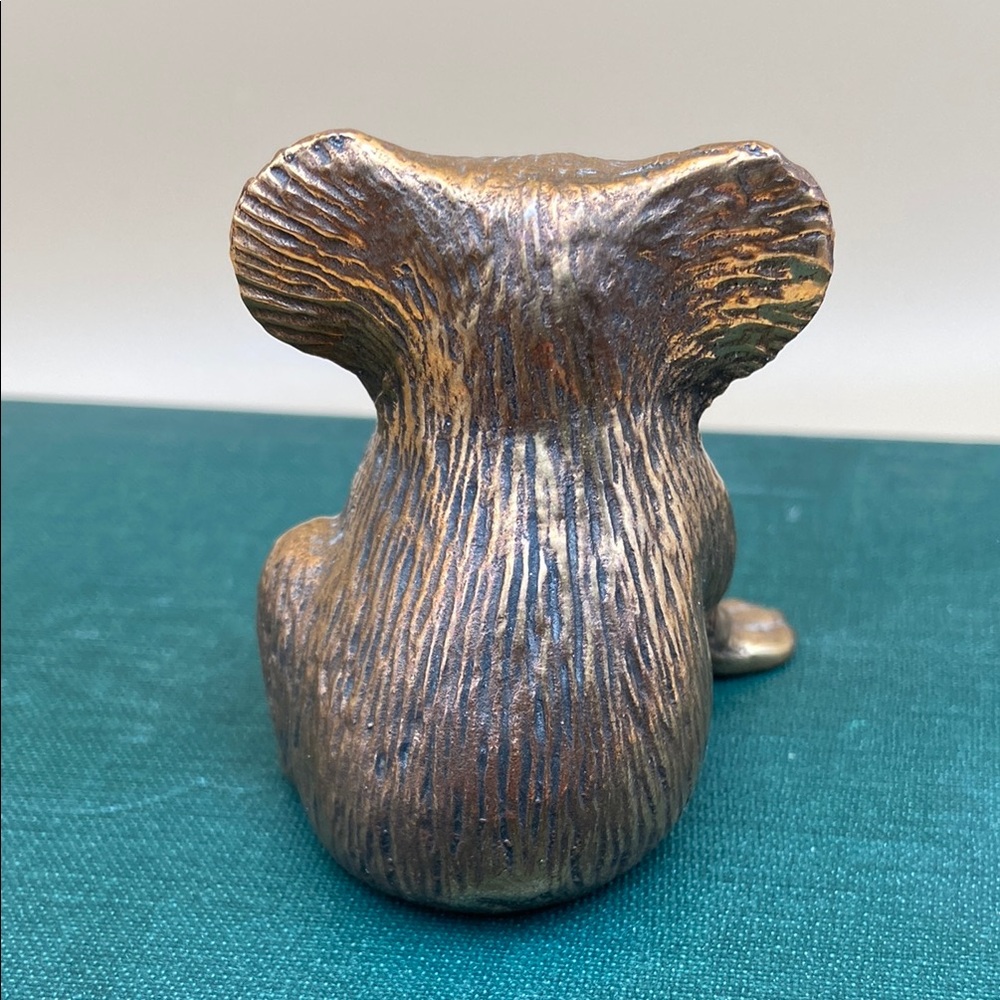 Bronze Koala Figurine by Mary Michelmore - Picture 3 of 11